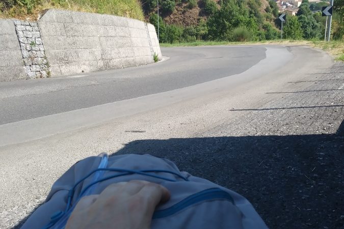 Sosta a bordo strada durante il mio coast to coast in Basilicata