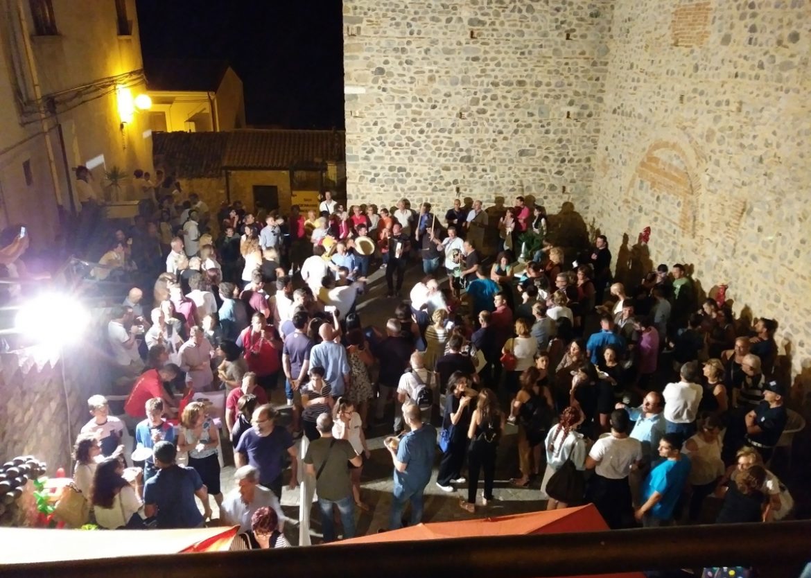 La festa di paese con balli a Senise