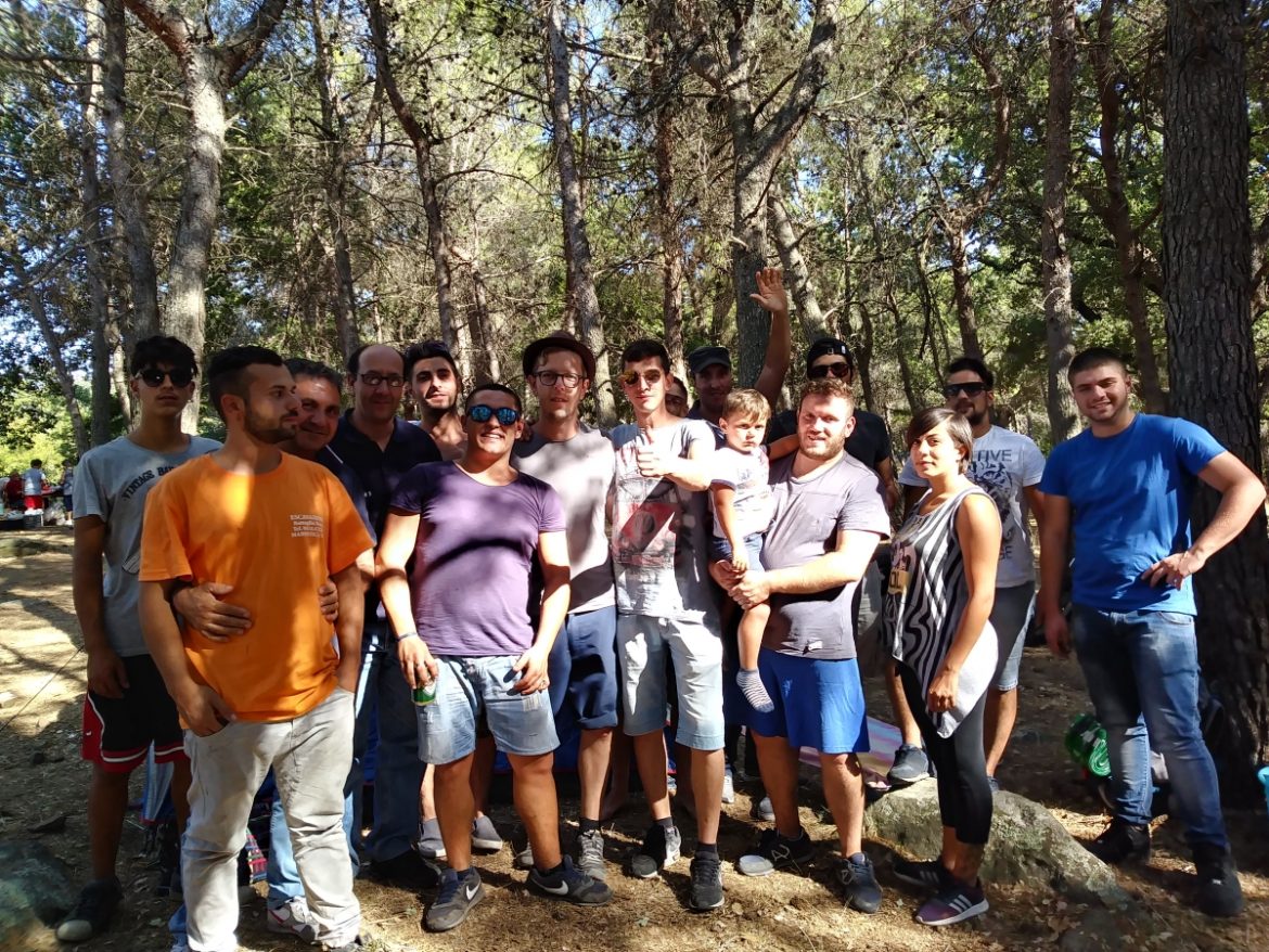 Il gruppo di ragazzi nel bosco di Rotondella