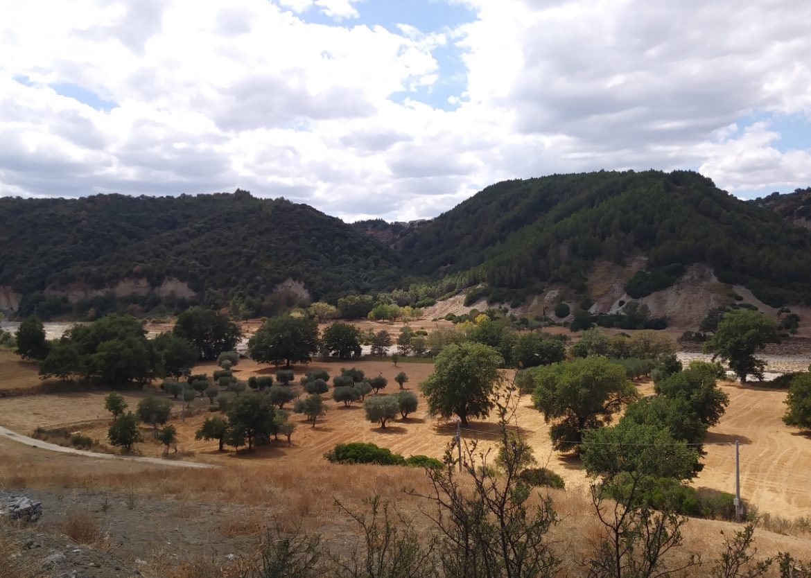 La natura lucana nel percorso per Valsinnmi
